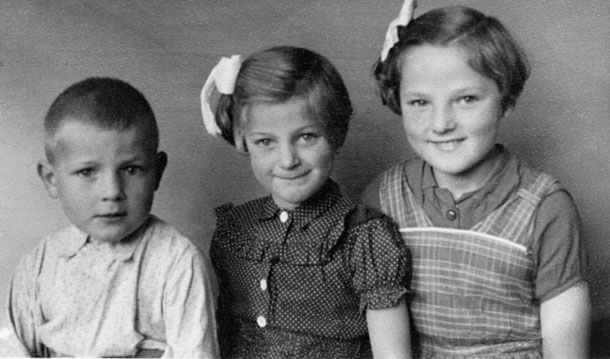 Theo, Clairette en Marie-Louise