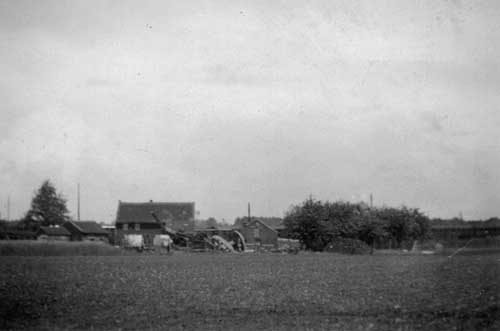 de afgebroken windmolen in 1942